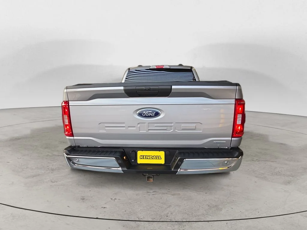 Used 2021 Silver Ford XLT image 6