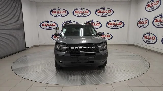 New 2026 Carbonized Gray Metallic Ford Outer Banks image 4