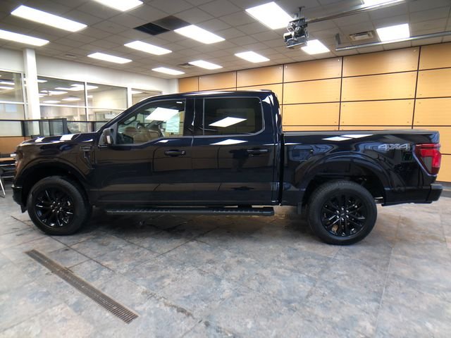New 2026 Antimatter Blue Metallic Ford XLT image 4