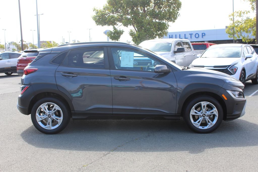 Used 2023 Gray Hyundai SEL image 6