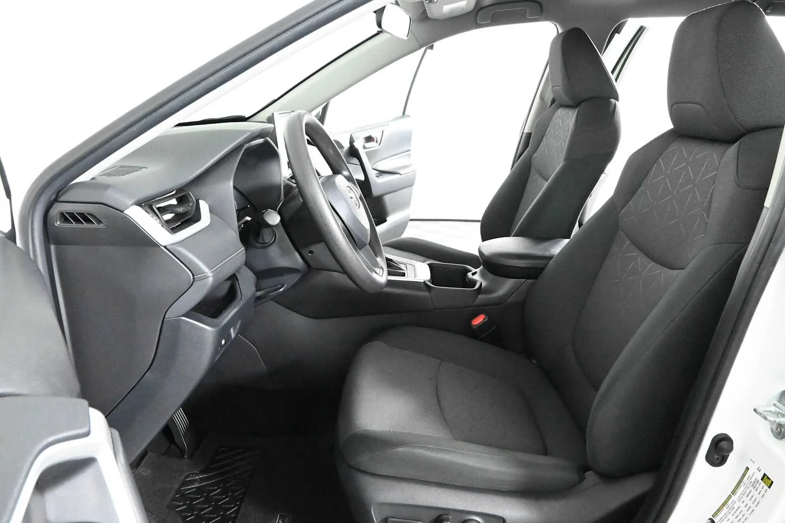 Used 2024 Ice Cap Toyota XLE image 17