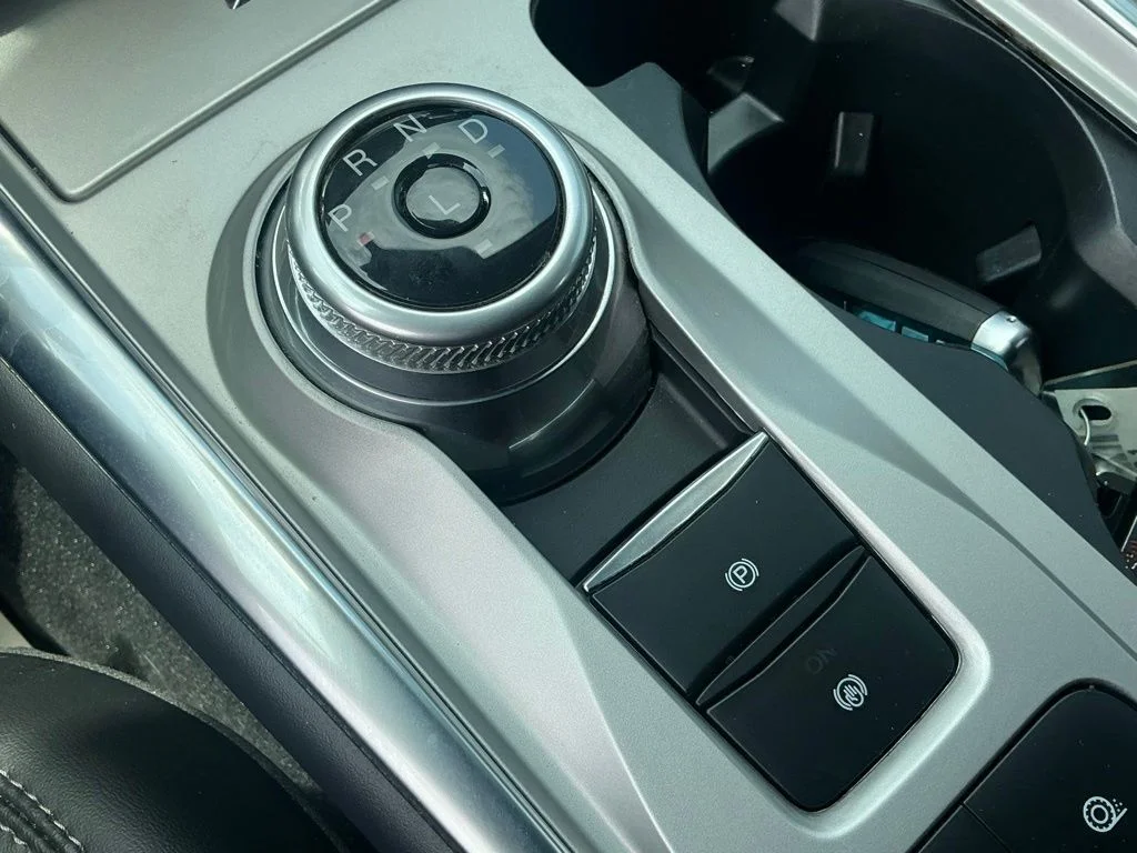 Used 2023 White Ford XLT image 45