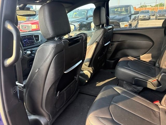Used 2018 Blue Chrysler Touring L Plus image 22