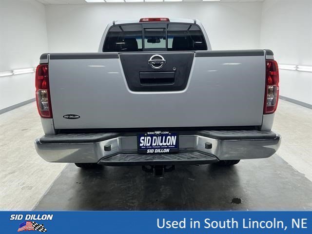 Used 2011 Radiant Silver Nissan SV image 5