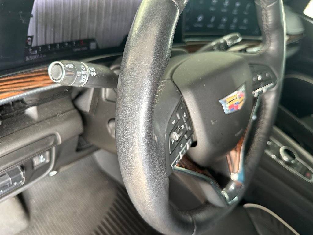 Used 2023 Argent Silver Metallic Cadillac Premium Luxury image 18