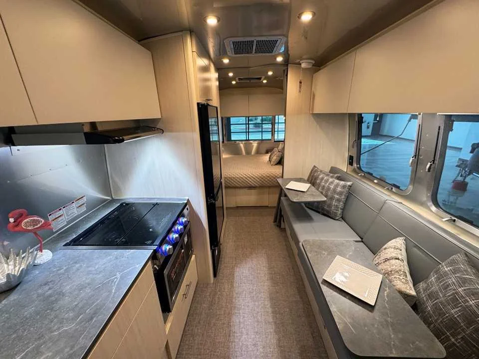 New 2026 SILVER AIRSTREAM  image 12
