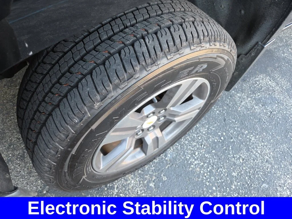 Used 2016 Black Chevrolet LT image 15