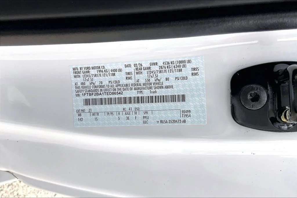New 2026 Oxford White Ford F-250® XL image 33
