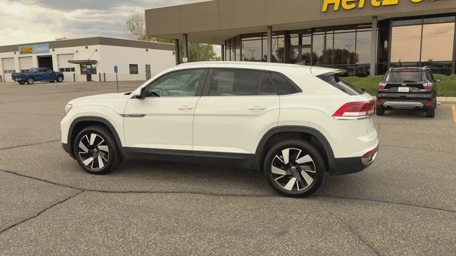 2025 Volkswagen Atlas Cross Sport SE w/Tech - Photo 6