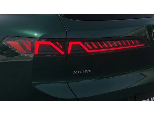 New 2027 Vancouver Green Metallic BMW X5 40 image 8