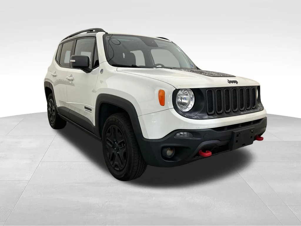 Used 2017 White Jeep Trailhawk image 8