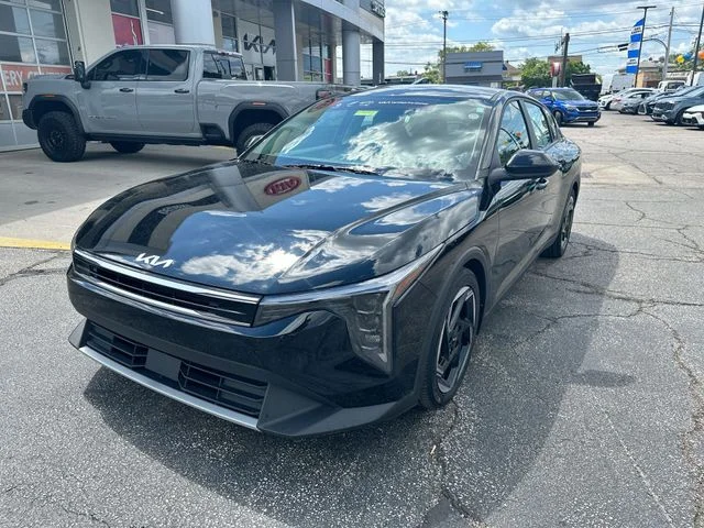 Used 2025 Black Kia EX image 11