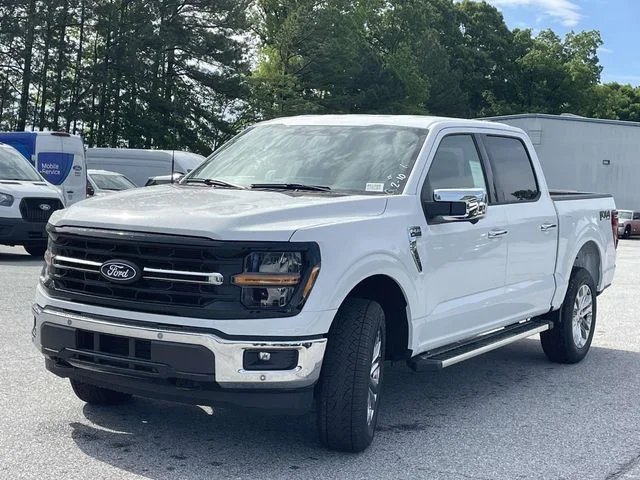 New 2026 Oxford White Ford XLT image 5