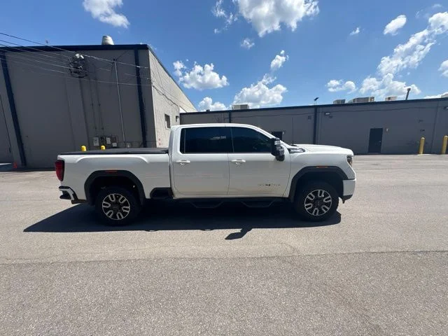 Used 2022 Summit White GMC AT4 image 2