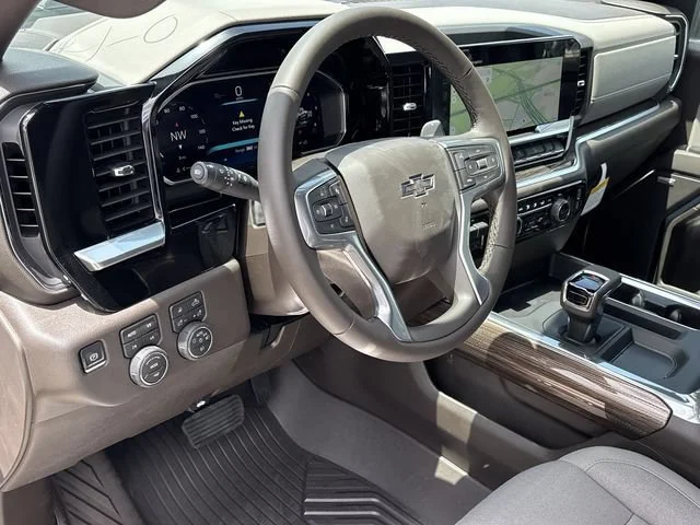 New 2026 Summit White Chevrolet LT Trail Boss image 21