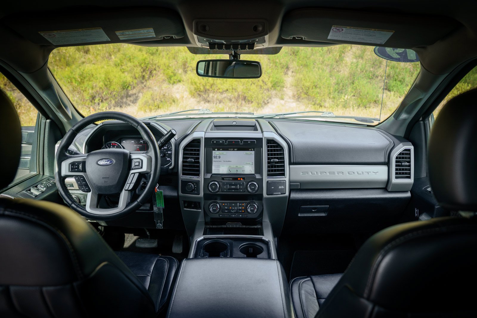 Certified Used 2019 White Ford Lariat image 33