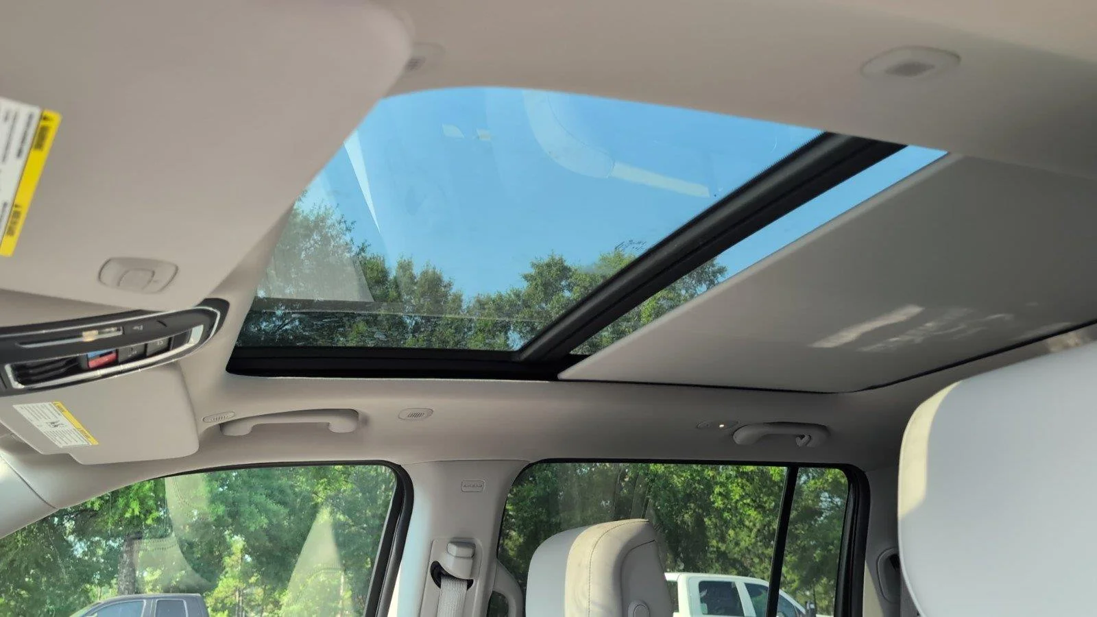 Used 2023 River Rock Jeep Base image 19