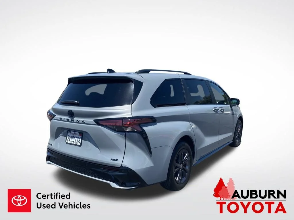 Used 2025 Cement Toyota XSE image 9