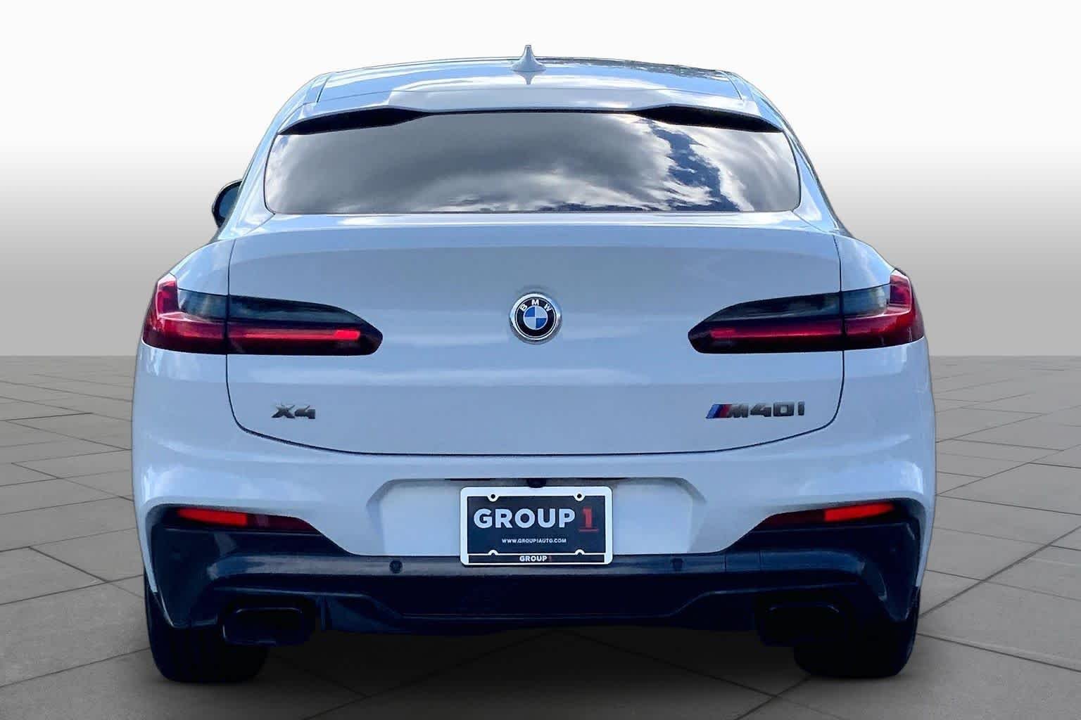 Used 2021 Alpine White BMW M40i image 4