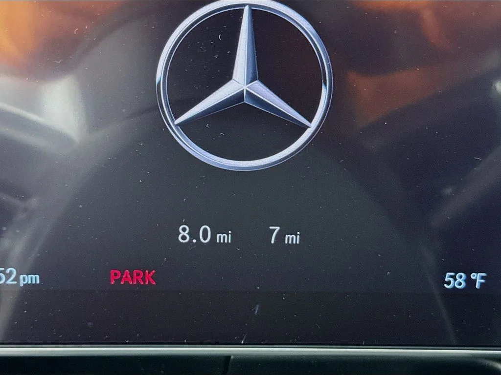 Used 2026  Mercedes-Benz GLC 300 image 13