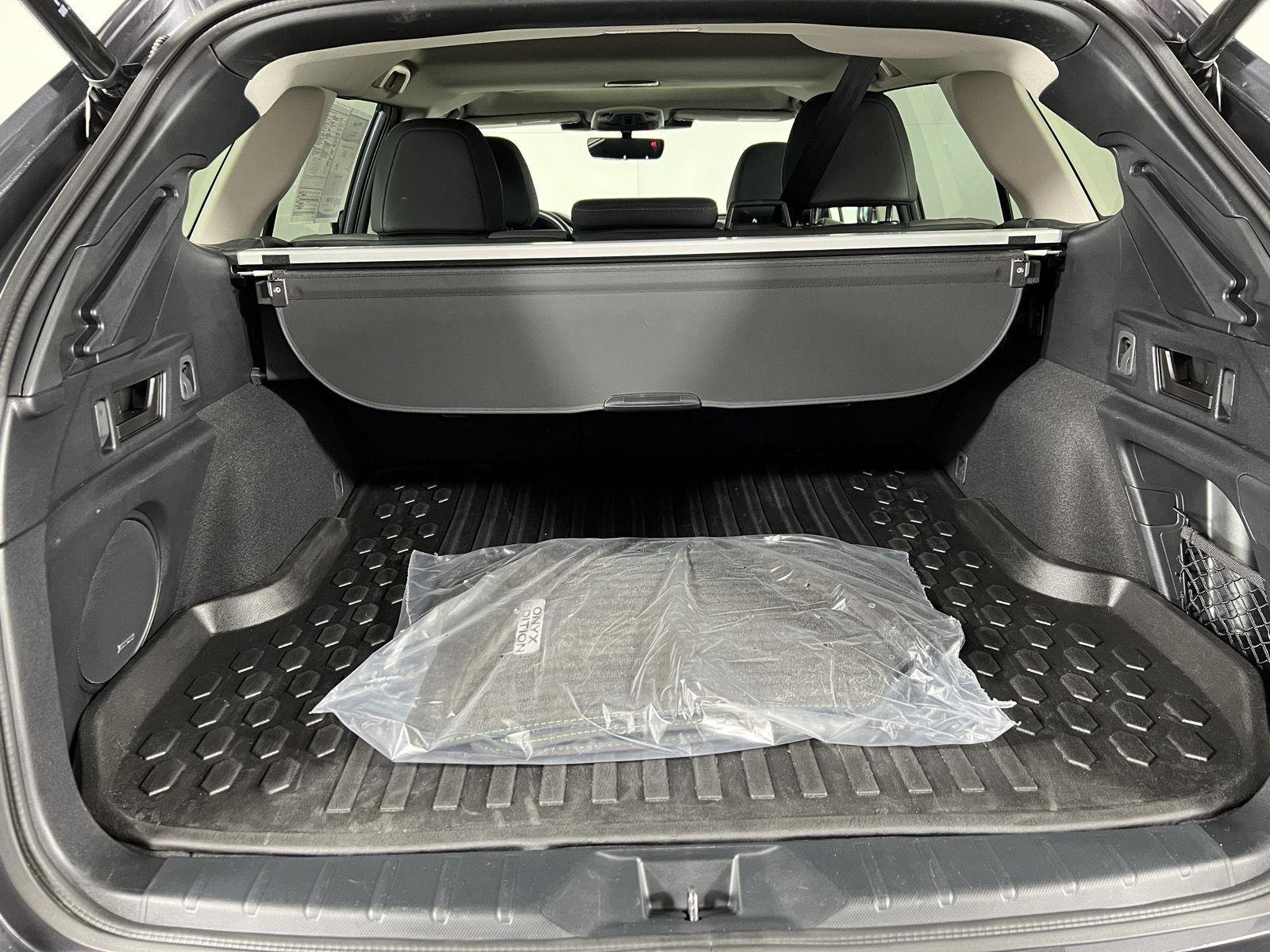 Used 2025 Magnetite Gray Metallic Subaru Onyx Edition image 40