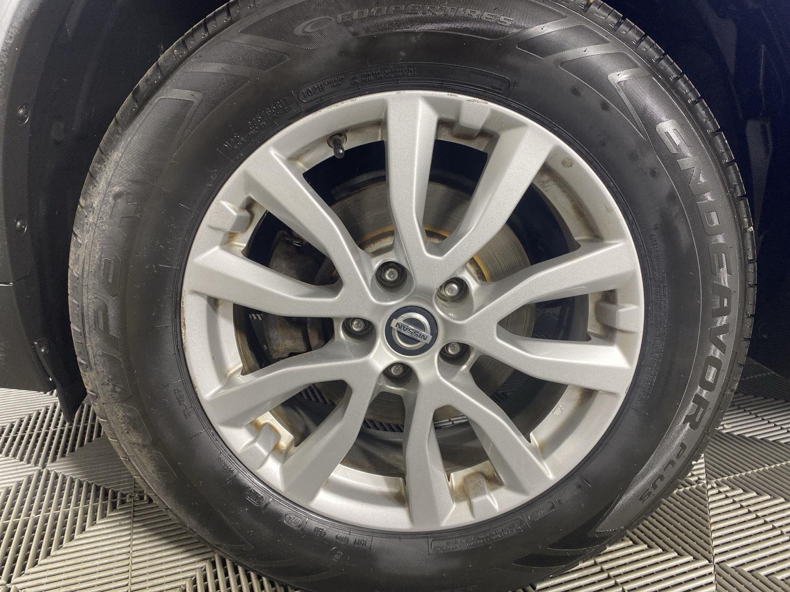 Used 2019 Caspian Blue Metallic Nissan SV image 12