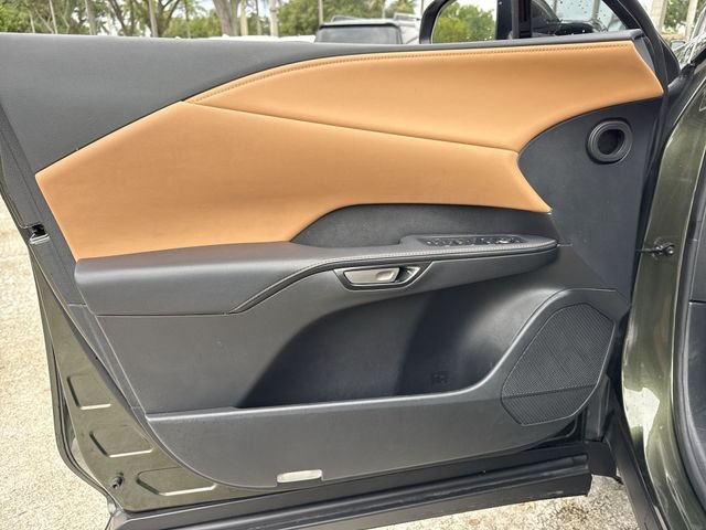 2025 Lexus RX Hybrid 350h - Photo 13