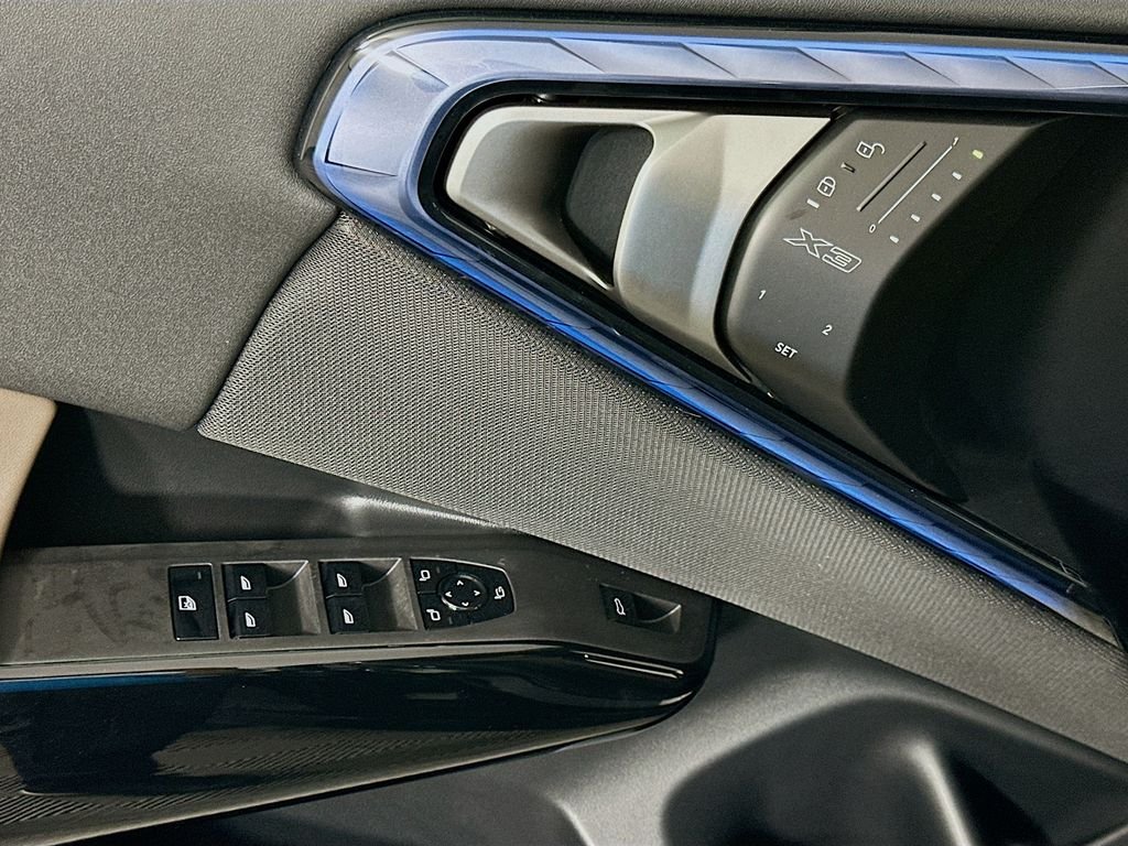 New 2026 Black Sapphire Metallic BMW M50 xDrive image 20