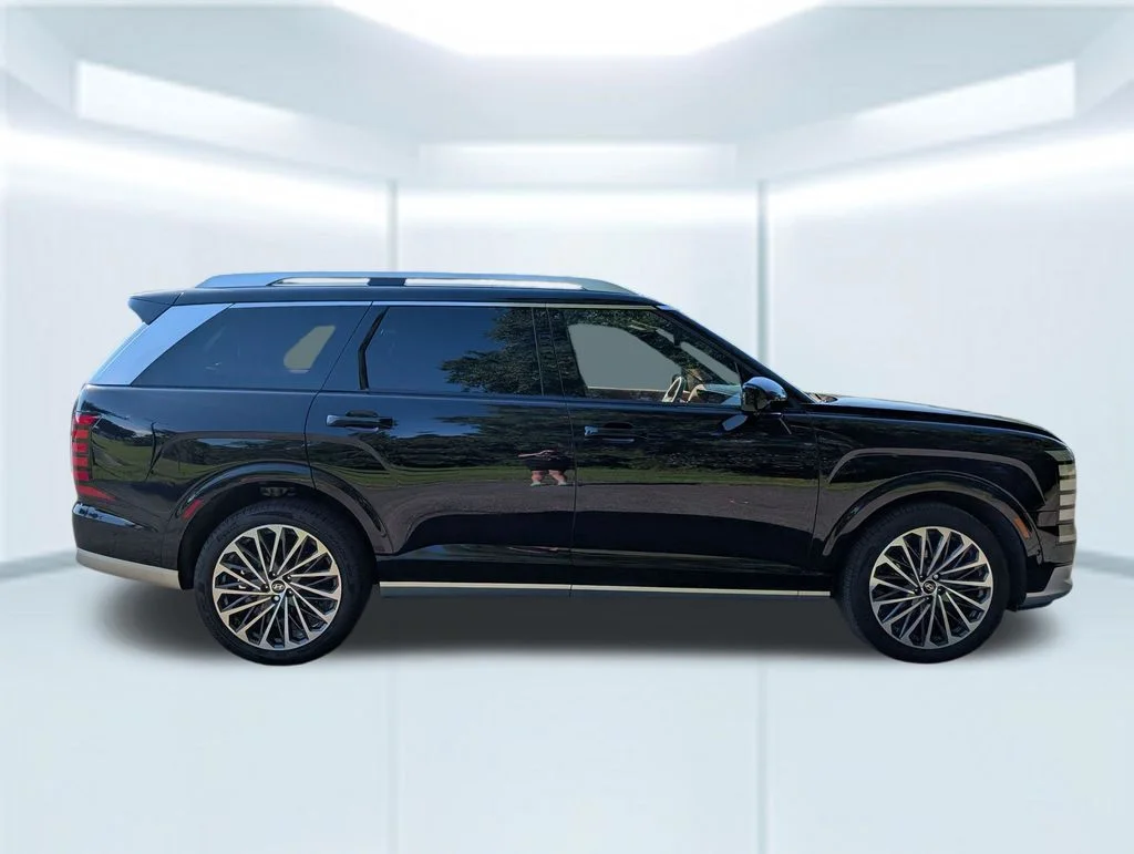 Used 2026 Black Hyundai Calligraphy image 7