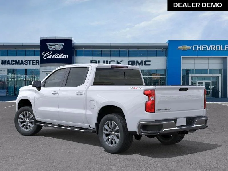 Used 2026  Chevrolet LT image 3