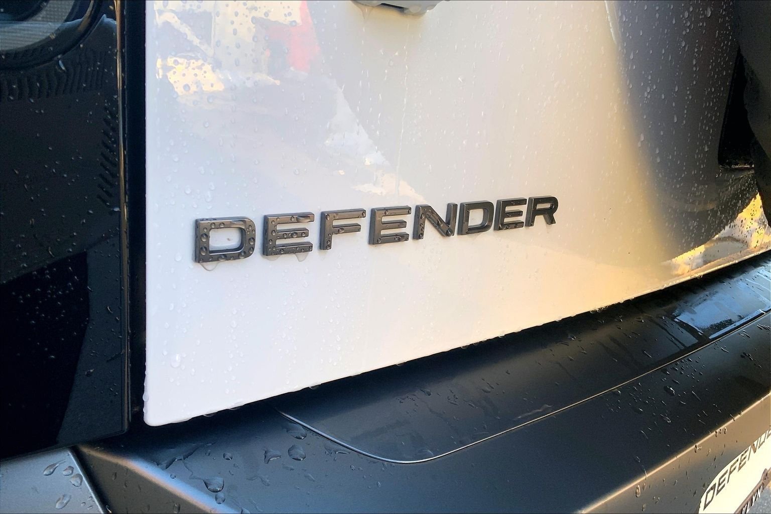 2026 Land Rover Defender V8 - Photo 15