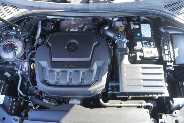 Used 2022 GRAY Volkswagen S image 35