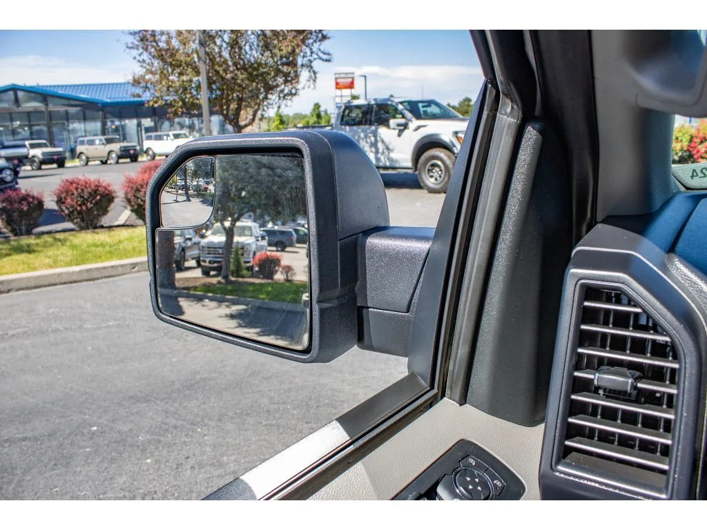 Used 2019 OXFORD WHITE Ford XL image 33