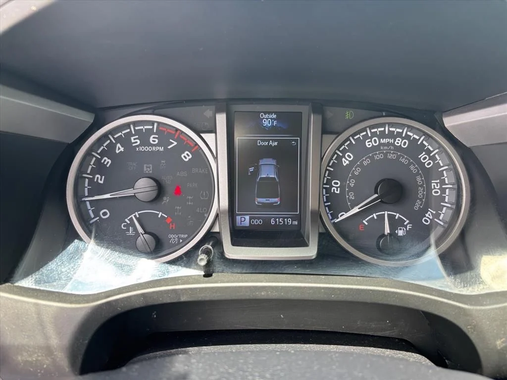 Used 2022 Red Toyota SR5 image 7