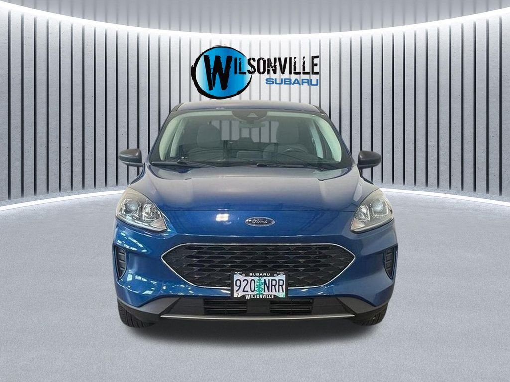 Used 2022 Blue Ford SE image 4