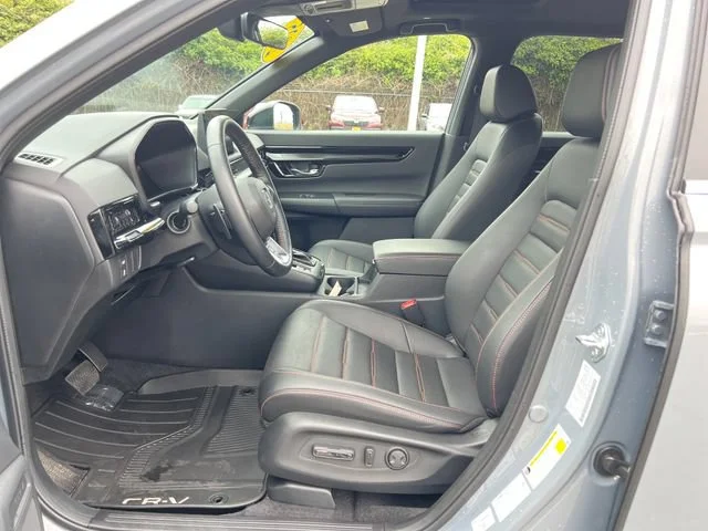 Used 2025 Urban Gray Pearl Honda Sport Touring image 15