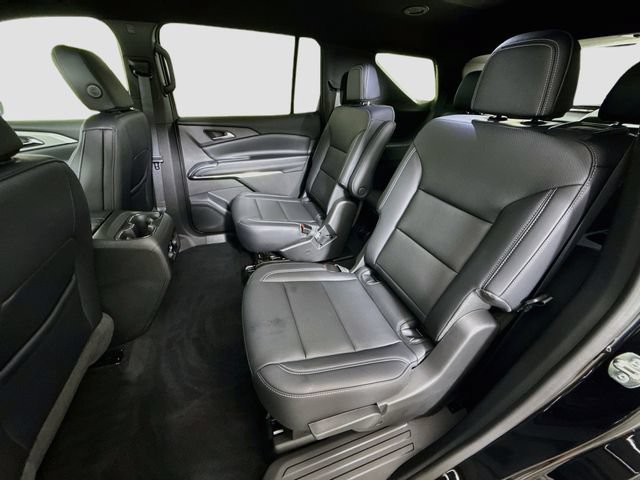 New 2027 Mosaic Black Metallic Chevrolet LT image 23