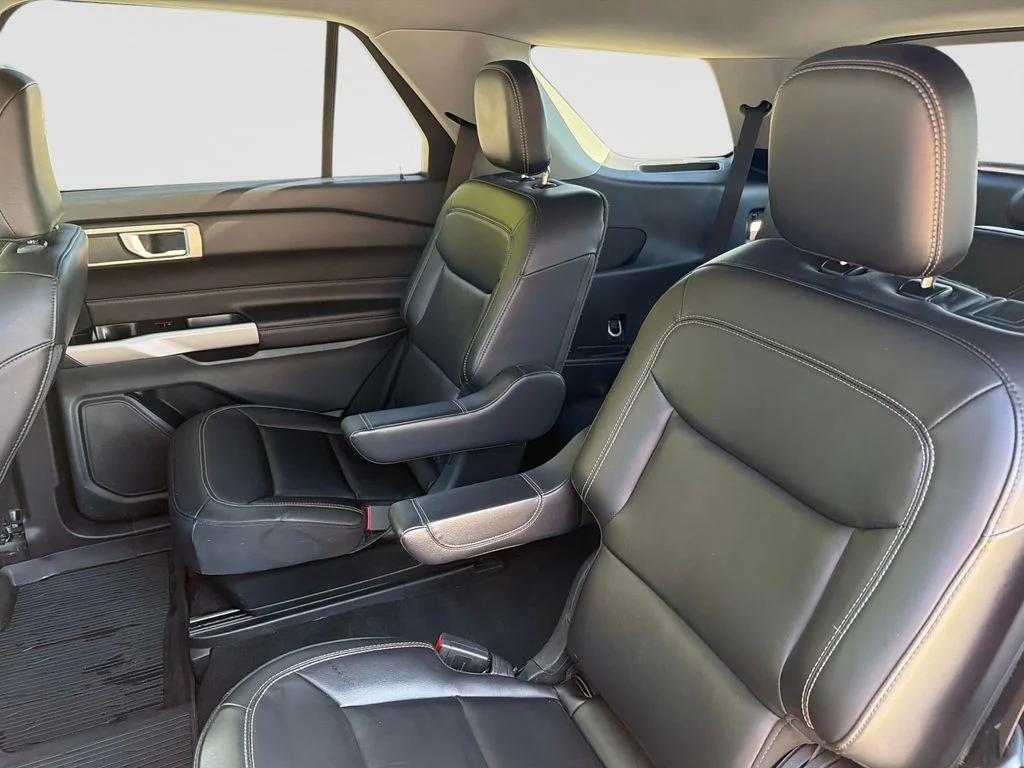 Used 2023 Gray Metallic Ford XLT image 14
