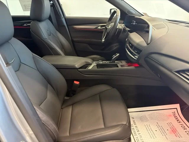 Used 2025 Silver Cadillac Premium Luxury image 39