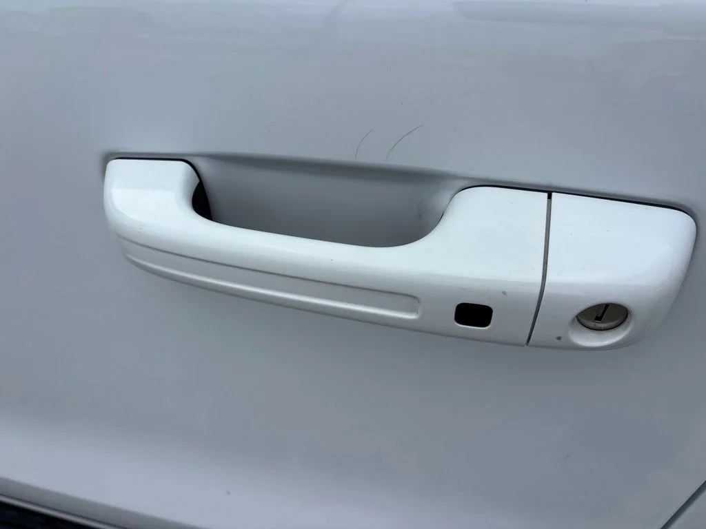 Used 2022 Bright White Clearcoat Ram Laramie image 22