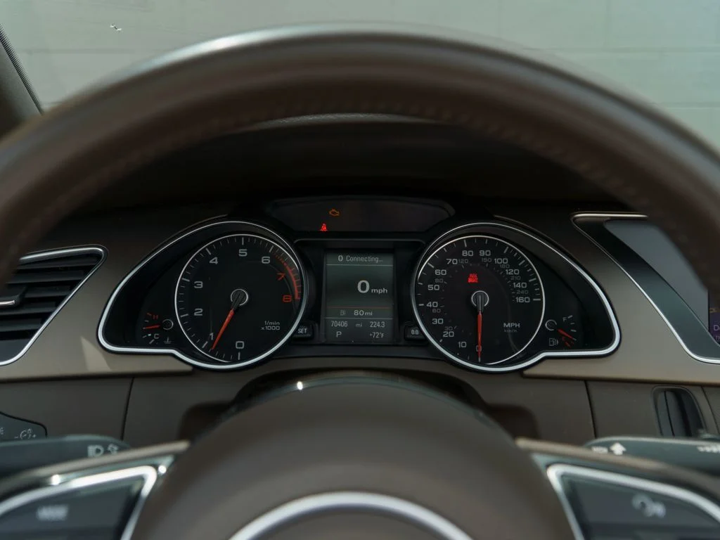 Used 2013  Audi  image 24
