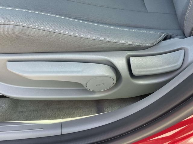 2025 Hyundai Elantra SEL - Photo 12