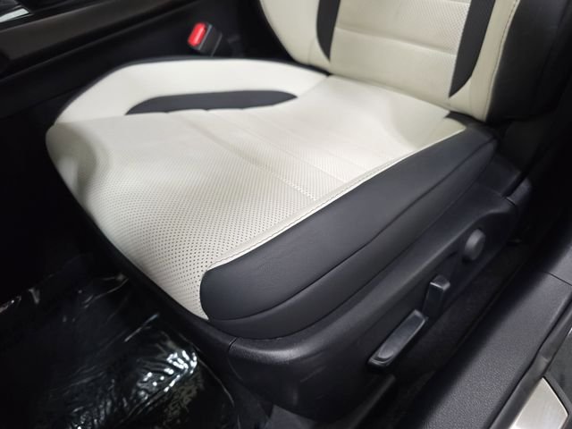 Used 2025 Caviar Lexus 500 F SPORT Performance image 28