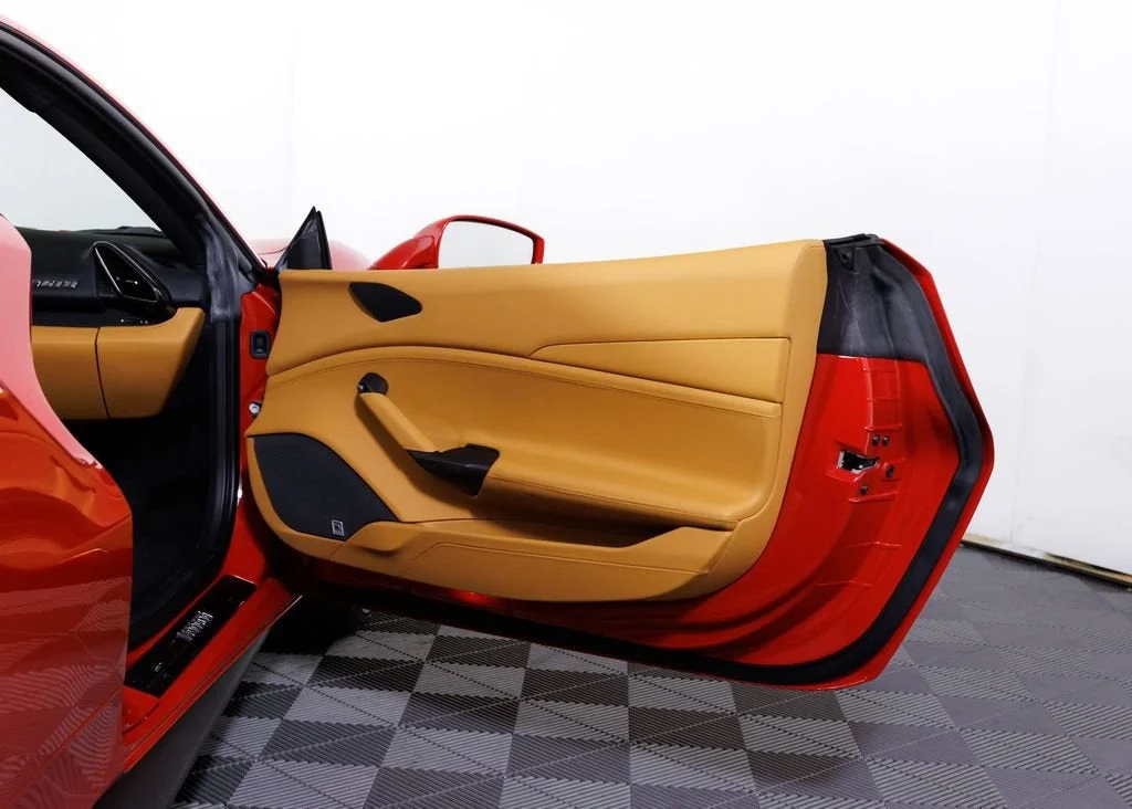 Certified Used 2018 Rosso Corsa Ferrari Base image 17