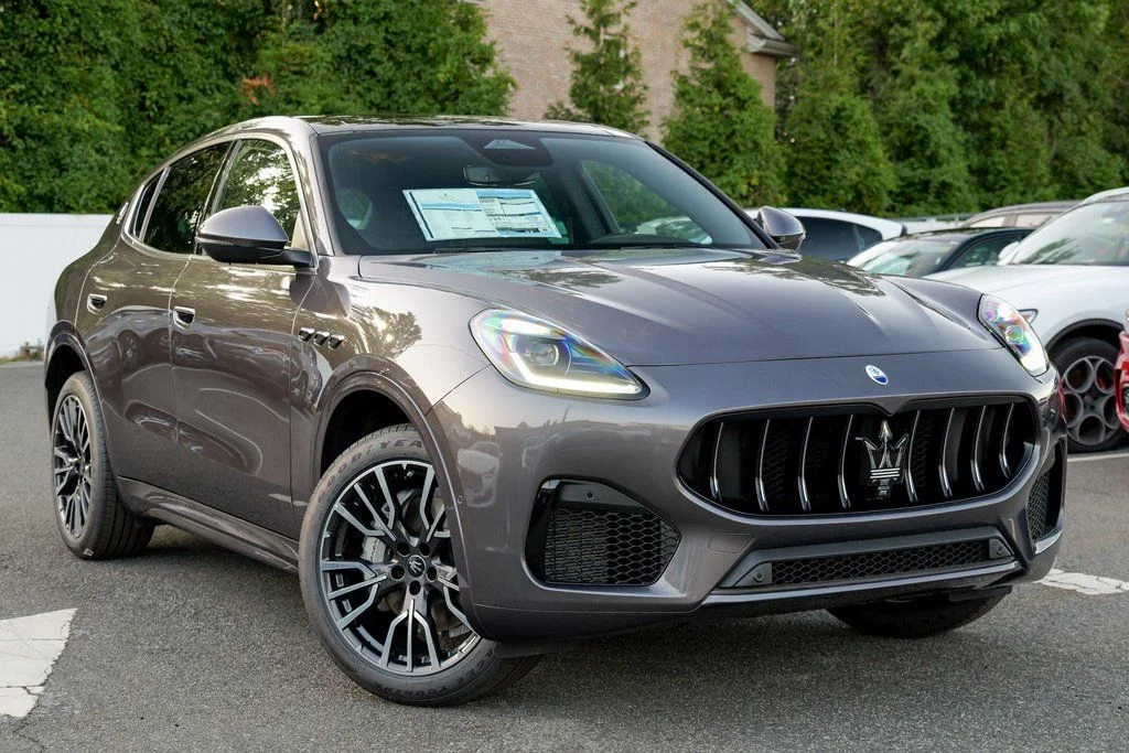 2025 Maserati Grecale 2.0 MHEV AUTO 4WD's photo