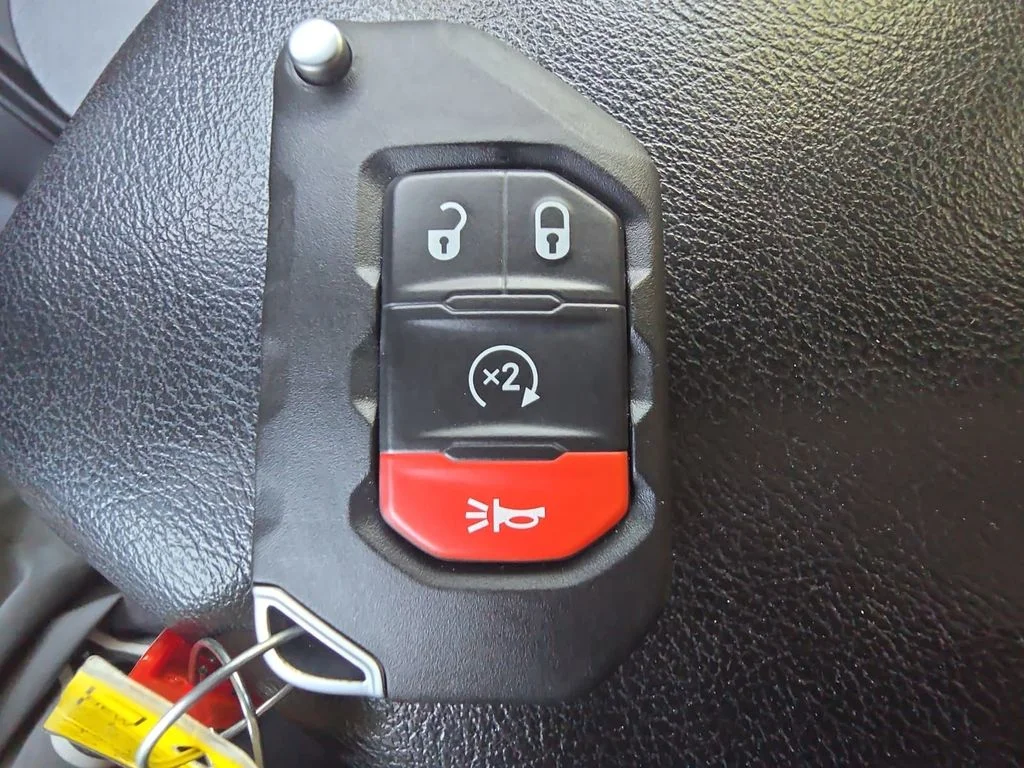 Used 2023 Green Jeep Willys image 33