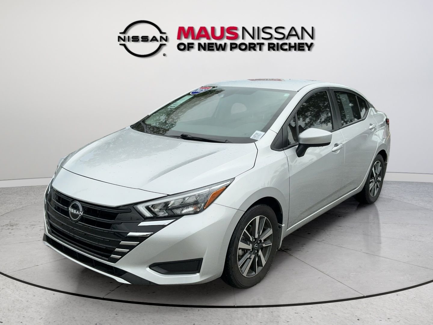 Certified Used 2025 Silver Nissan 1.6 SV image 3
