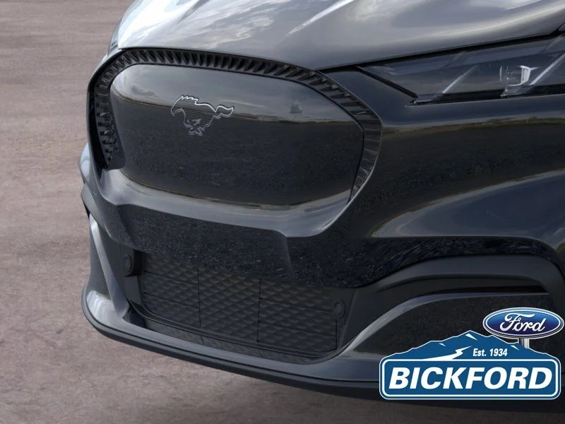 New 2026 Black Ford Select image 17