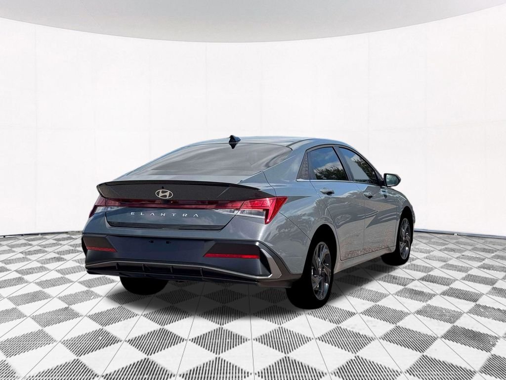 New 2026 Gray Hyundai SEL Sport image 11