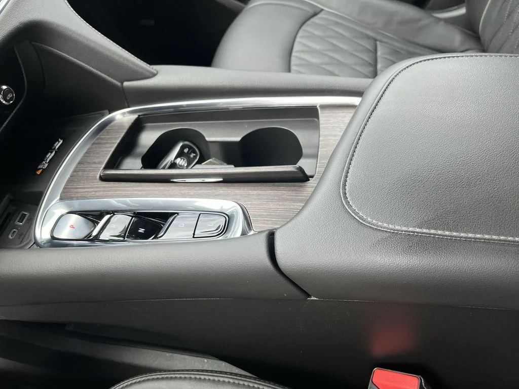 Certified Used 2023 Black Buick Avenir image 20